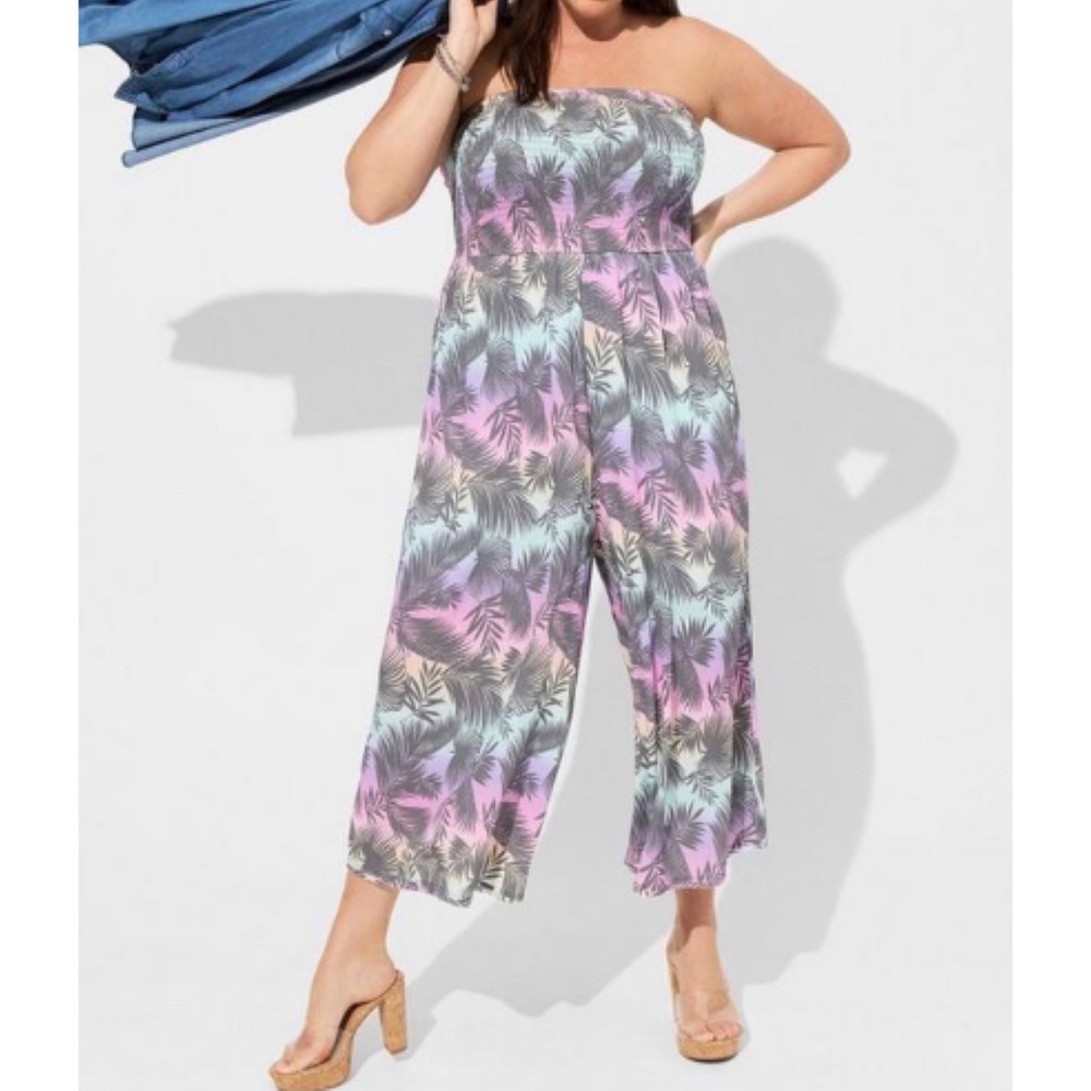 🆕🌴 Crop Gauze Smocked Strapless Ombré Beach Jumpsuit 3 3X 22 24 NWT Torrid New